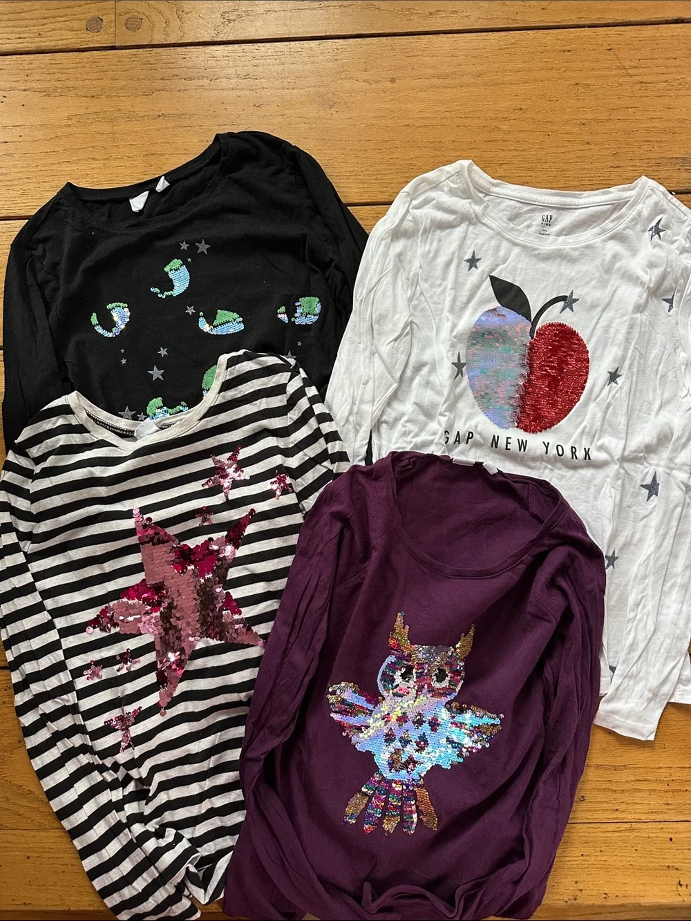 Bundle of Gap Kids t-shirts